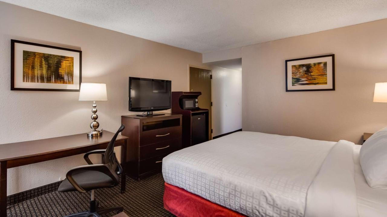 Best Western Historic Area Williamsburg Buitenkant foto